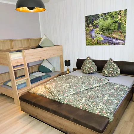 65m² Ferienwohnung zwischen Skiarena&Saunawelt 아파트 *