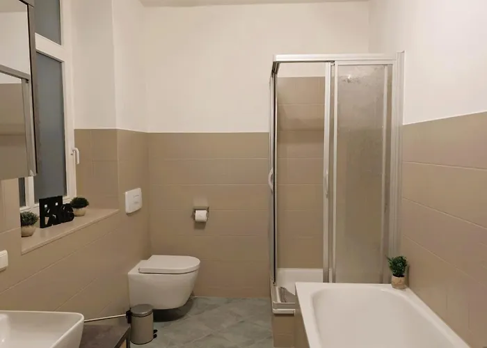 65M² Ferienwohnung Zwischen Skiarena & Saunawelt Apartman